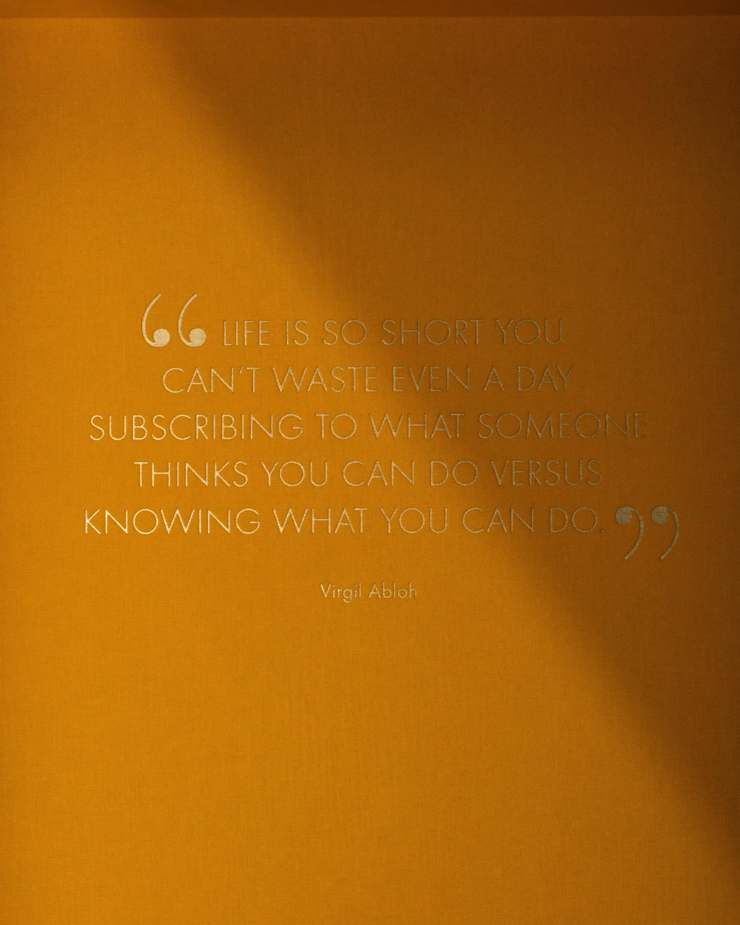 ASSOULINE Iconic Brands|Fashion|Louis Vuitton: Virgil Abloh (Ultimate Edition)