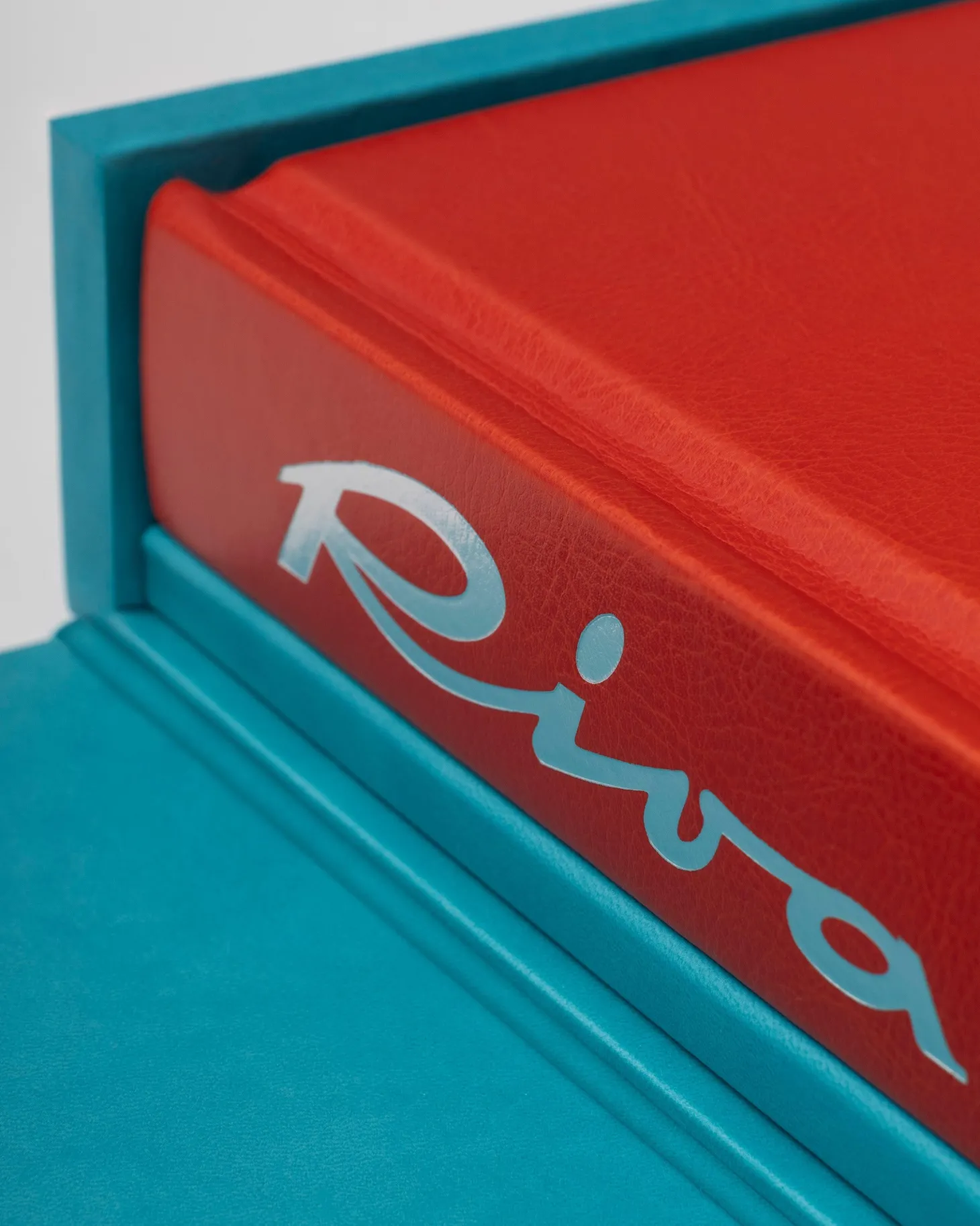 ASSOULINE Iconic Brands|Riva Aquarama